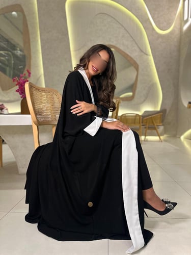 عبايه نصف القمر