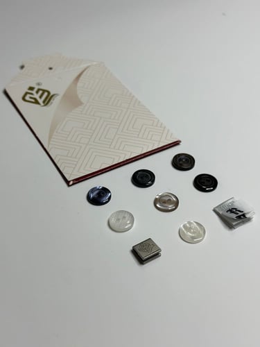 أجود أقمشة الشتاء من Ay ( فحمي مقلم )