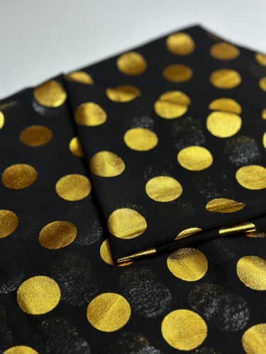 طرحه فاخره بالتراث السعودي ( دوائر الذهب )