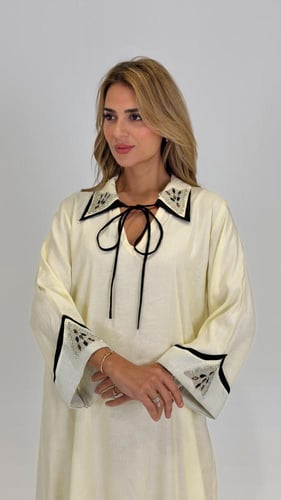ثوب لينن بيور تطريز