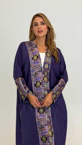 عباية لينن بتفاصيل مميزة