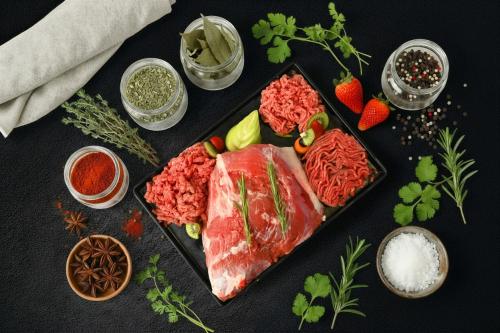 لحم عجل مفروم