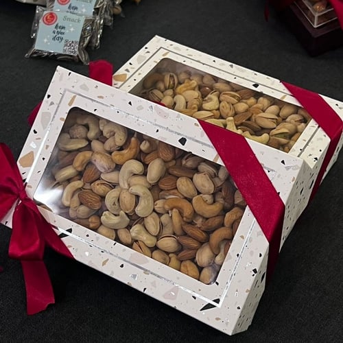 مكسرات مشكل فاخرة 800 جم