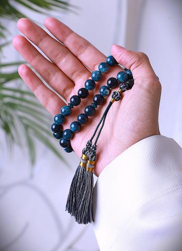 سبحة من البكلايت مشغولة يدوياً