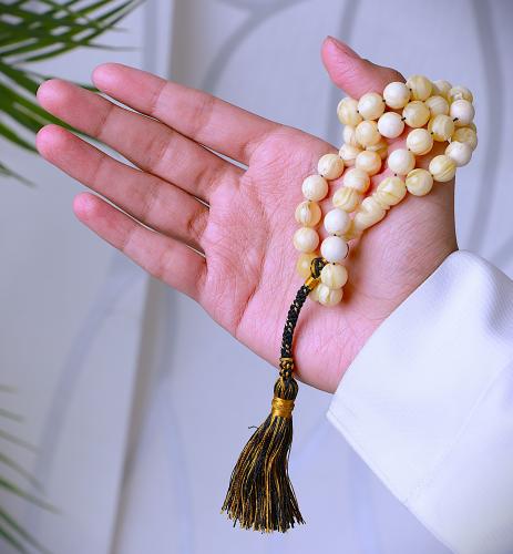 سبحة مستكة ذات رائحة فواحة