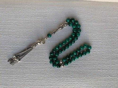 حجر كريم مالاكيت مزين بالفضة الخالصة