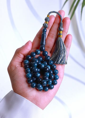 سبحة من البكلايت مشغولة يدوياً