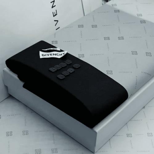 قماش شتوي ماركة جفينشي اسود