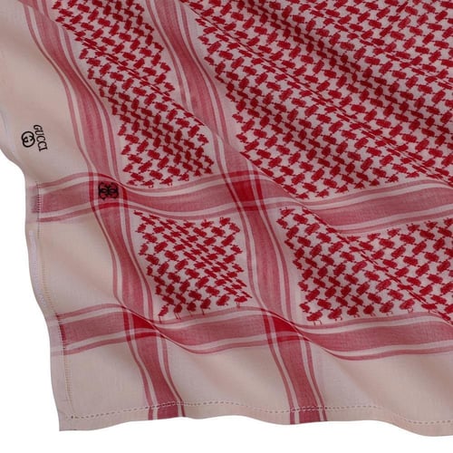 شماغ قوتشي كلاسيك بيج