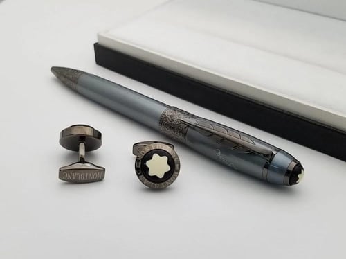 قلم وكبك مونت بلانك