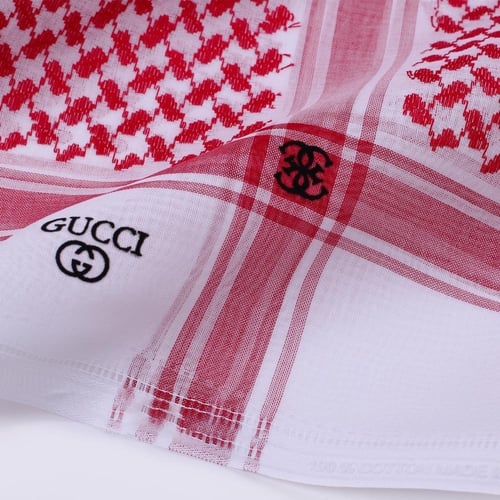 شماغ قوتشي كلاسك انجليزي 2025