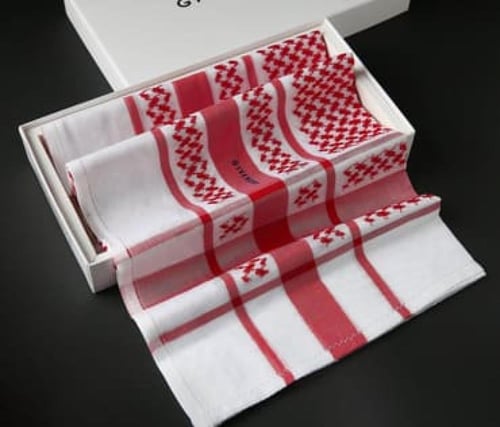 شماغ جفنشي احمر 17