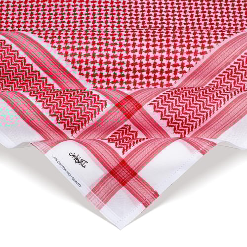 عرض 3 شماغ ملكي خاص بسعر اثنين