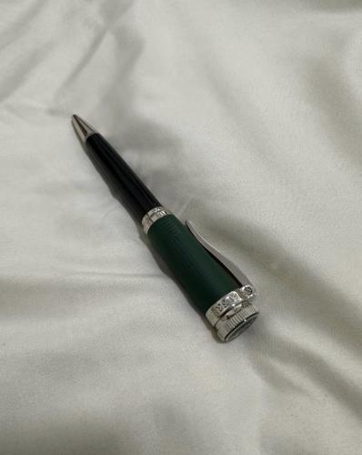 قلم دنهل كلاسيك