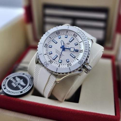 ساعة بريتلينغ الرجالية