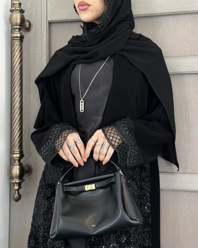 عباية ماسة