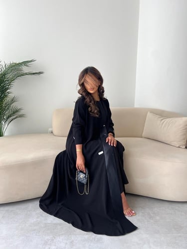 عباية هدب الاسود