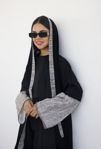 عـباية بسمة(عباية ثلاث اكمام)