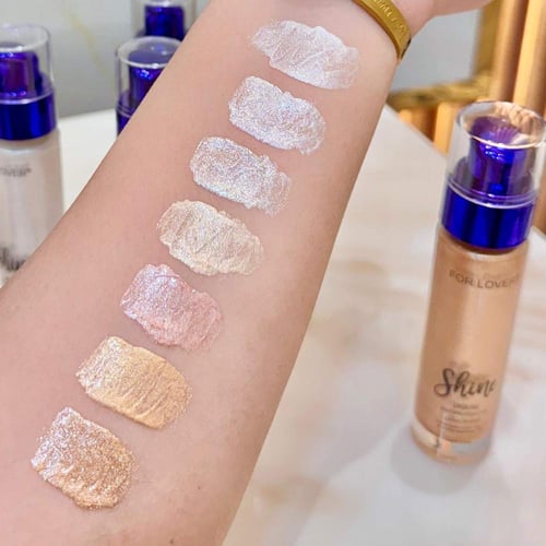 فور لوفر - إضاءة سائلة مشرقة شاين للوجه و الجسم -...