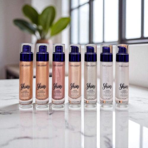 فور لوفر - إضاءة سائلة مشرقة شاين للوجه و الجسم -...