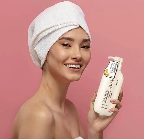 شامبو داياتينج ساكورا الياباني الأصلي لنمو الشعر و...