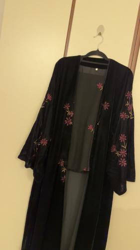 Sheikh's abaya