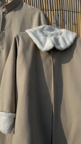 بالطو بناتي جوخ ومن الداخل فرو