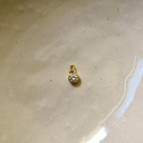 Round Charm