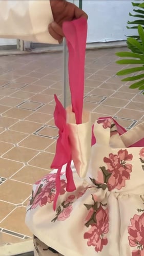 فستان مع شنطة