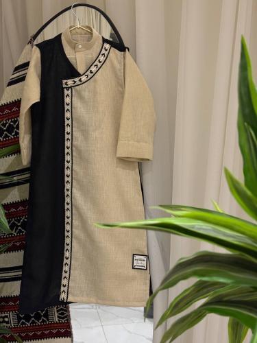 دقلة مع الاسم +ثوب