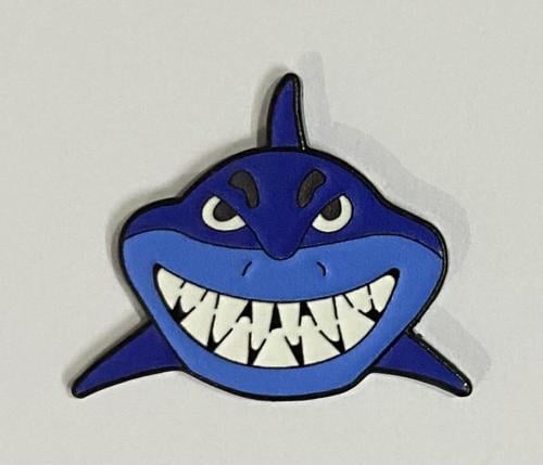 ستيكر معدني قرش