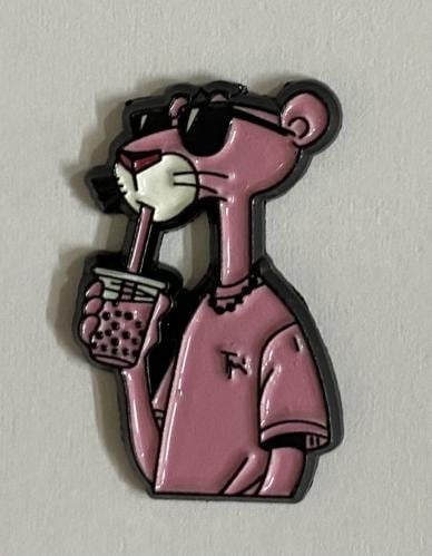 ستيكر معدني النمر الوردي