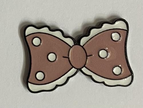 ستيكر معدني فيونكة وردية