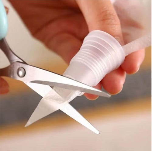 100 Piece Cake Decorating Disposable Piping Bags 2...