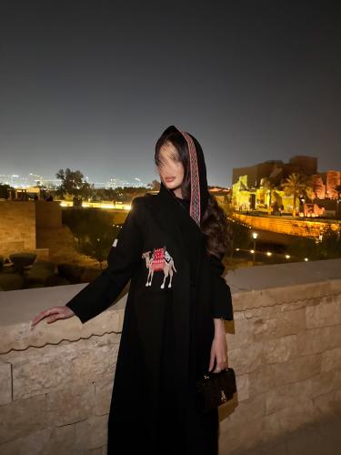 عباية جمايل