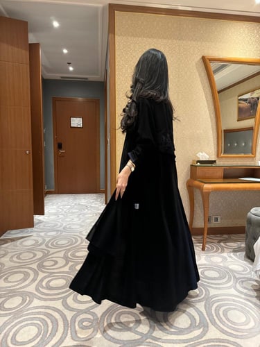 عباية دلال كحلي