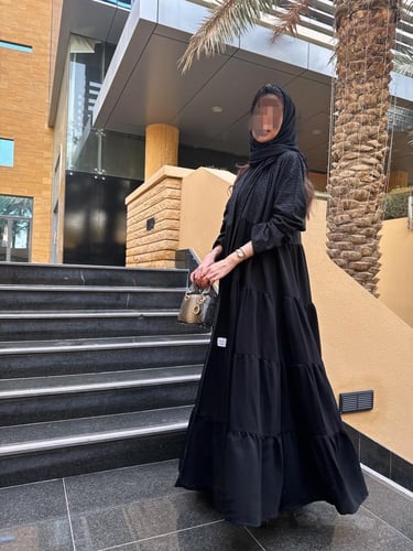 عباية افنان اسود