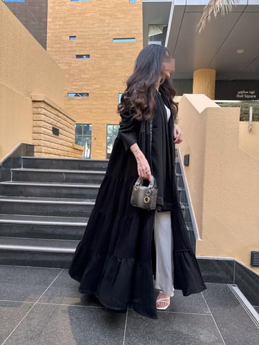 عباية افنان اسود