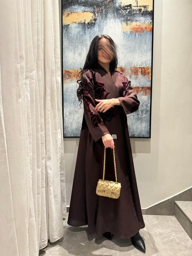 عباية ميار عنابي