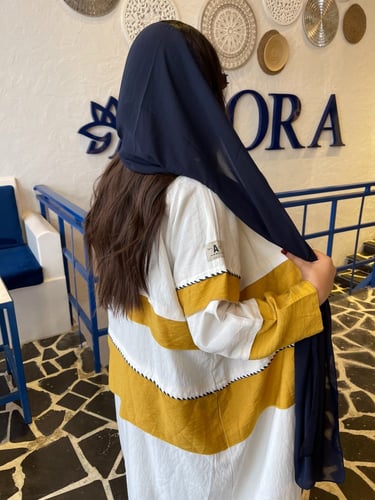 عباية ملون شاملة الطرحة
