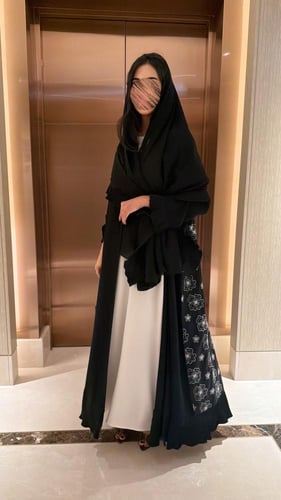 عباية جوليا