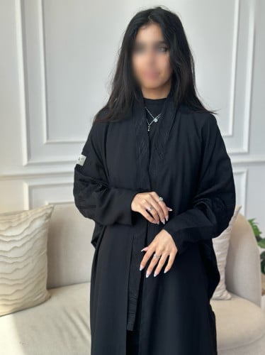 عباية اشجار تطريز اسود