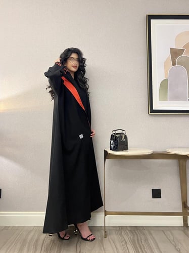 عباية هيفاء اسود