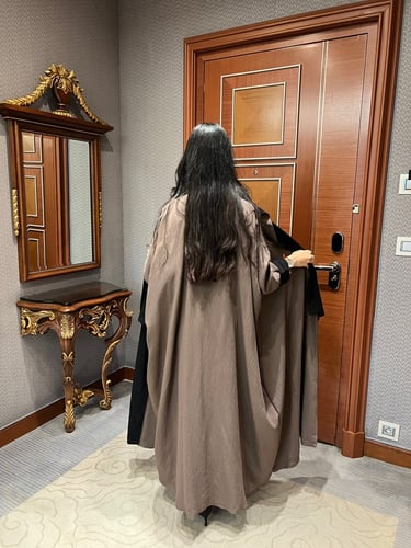 عباية دبل فيس بني واسود