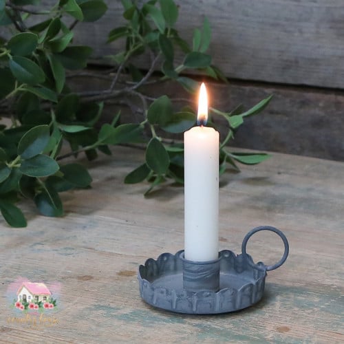 64413 شمعدان معدني أنتيك