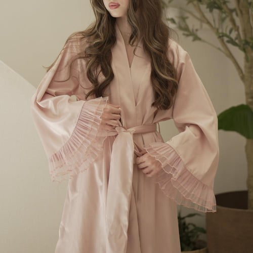 Get ready with me robe ‍✨