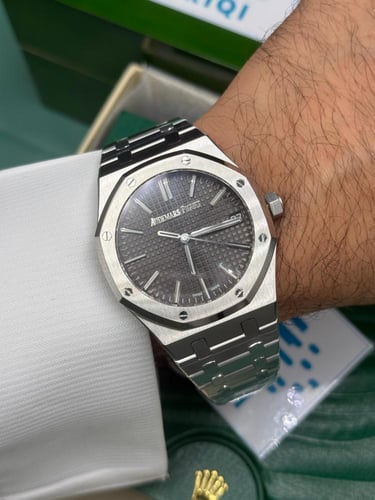 ساعة AP أوديمار رويال اوك كوبي سويس