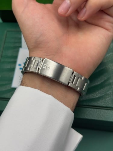 ساعة رولكس إصدار 1970 درجة اولى