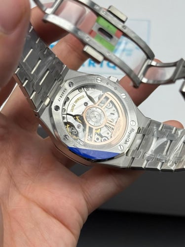 ساعة AP رويال أوك أعلى مكينة سوبر كلون