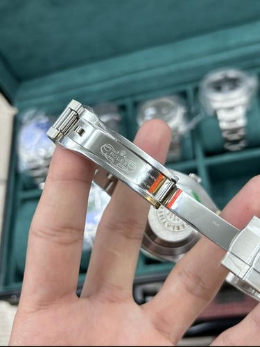 ساعة رولكس أويستر بربتشوال كوبي سويس